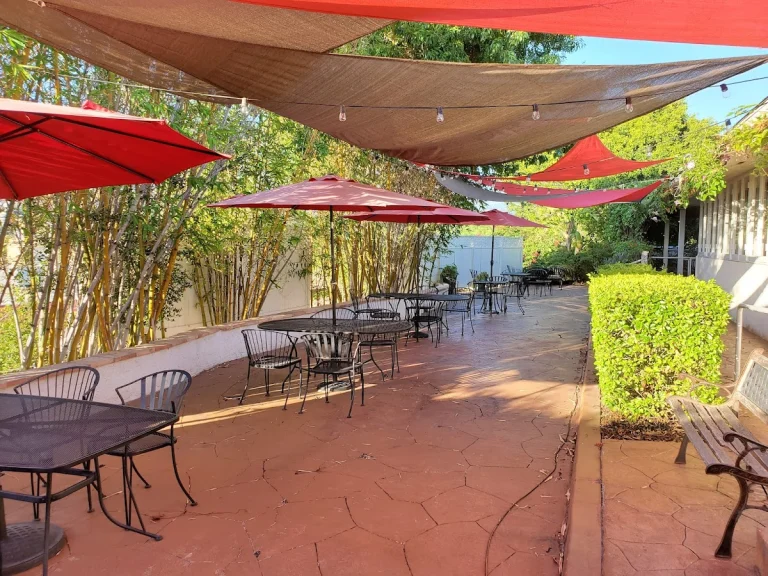 Le Cafe Stella, Santa Barbara