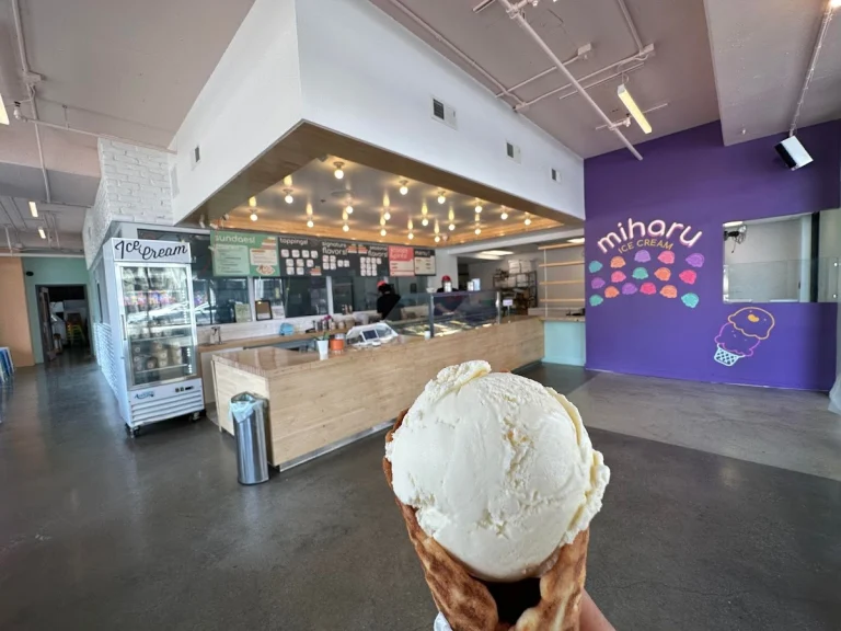 Little Giant Ice Cream, a dog-friendly restaurant in Oakland, California