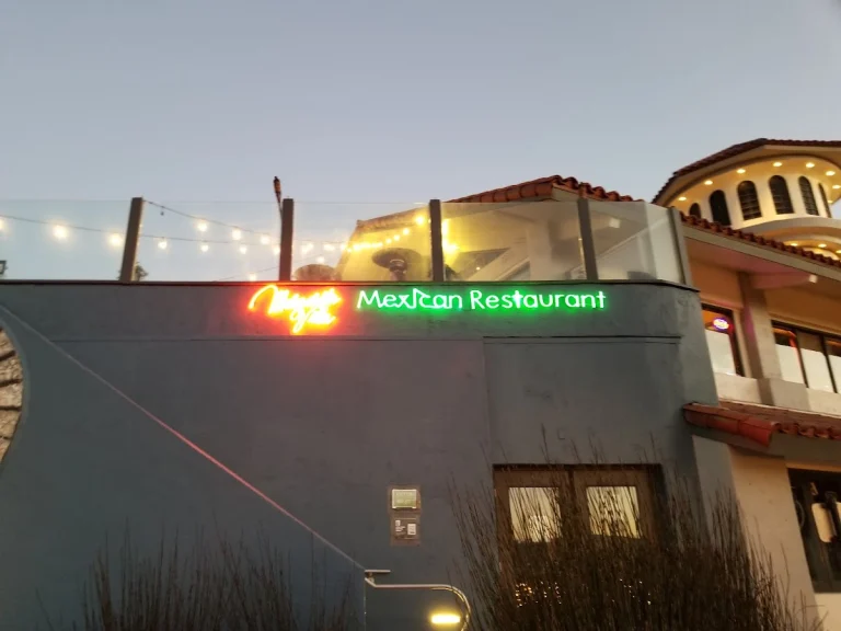Margarita Villa, Ventura