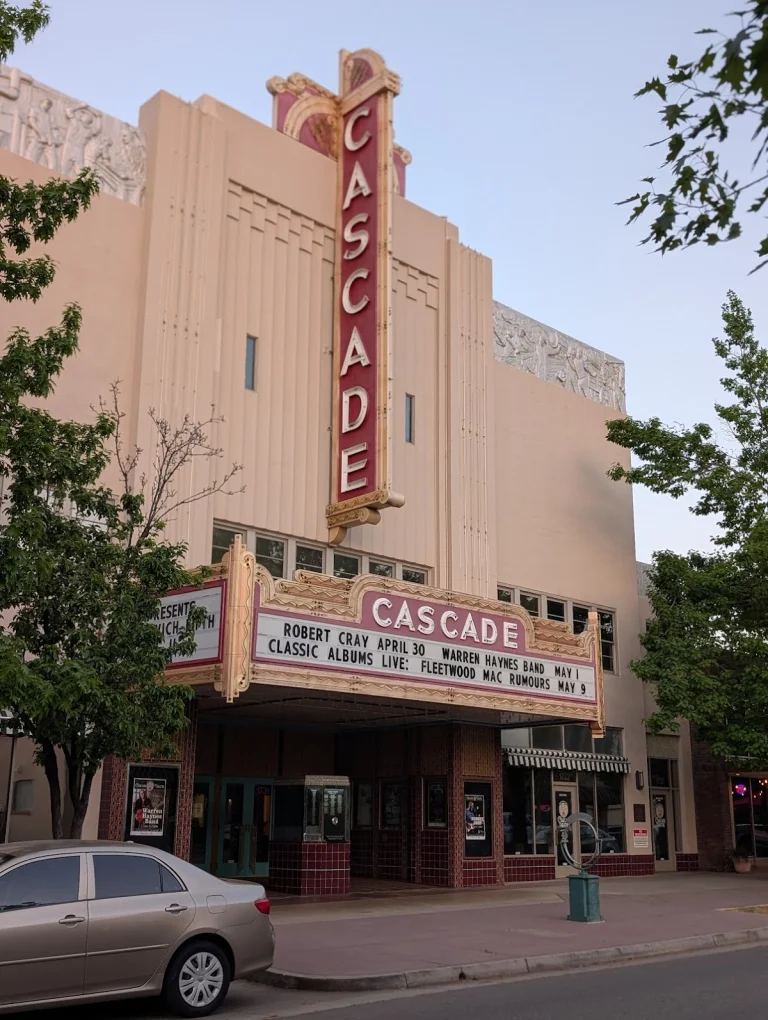 Market Street Blade, a dog-friendly restaurant in Redding, California