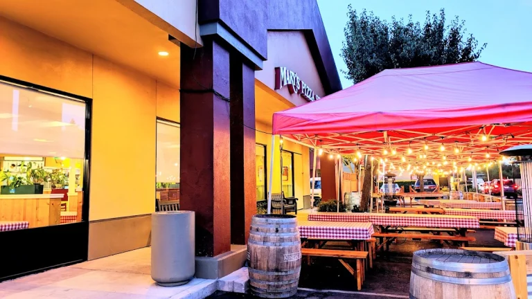 Mary's Pizza Shack, a dog-friendly restaurant in Santa Rosa, California