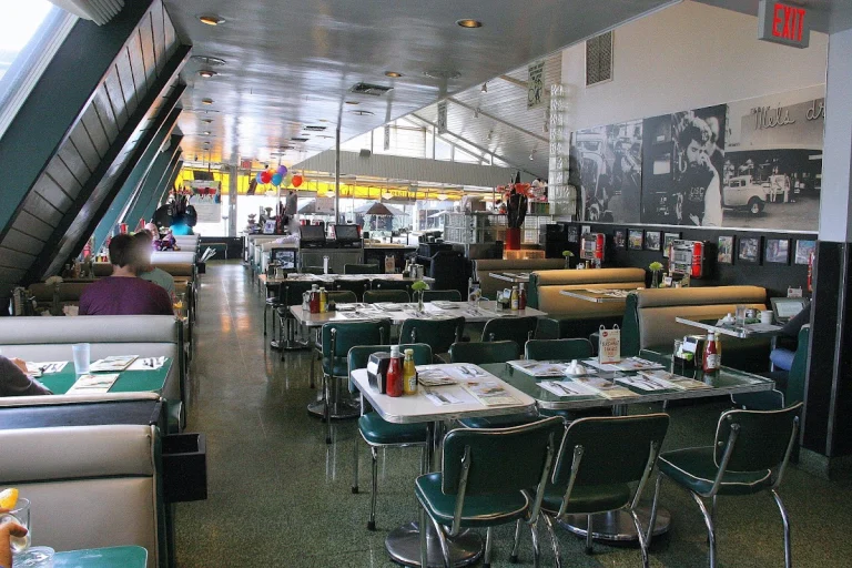Mels Drive-In, West Hollywood