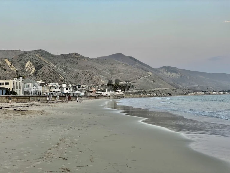 Mondos Beach