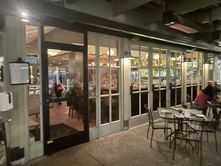 Monti’s Rotisserie & Bar