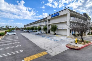 Motel 6 Escondido