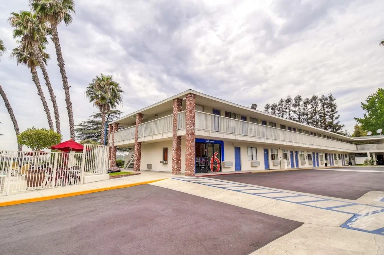 Motel 6 Los Angeles Arcadia, a dog-friendly hotel in Arcadia, California