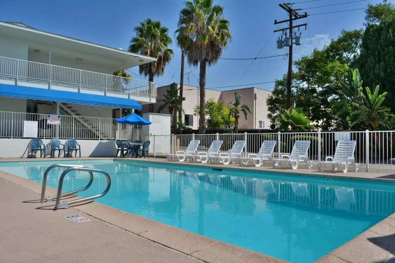Motel 6 Santa Barbara, a dog-friendly hotel in Santa Barbara, California