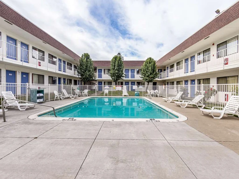 Motel 6 Yreka, Yreka