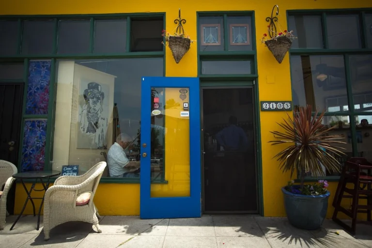 Mystic Mocha Café, a dog-friendly coffee shop in San Diego, California
