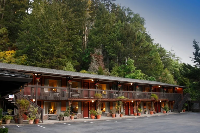 Occidental Hotel, Occidental