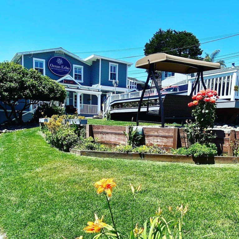 Ocean Echo Inn & Beach, a dog-friendly hotel in Santa Cruz, California