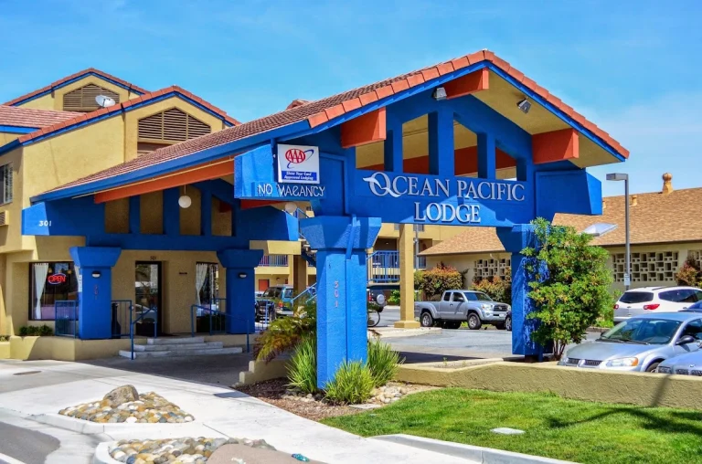Ocean Pacific Lodge, Santa Cruz