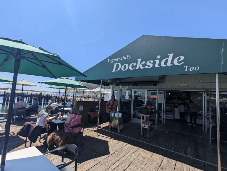 Off the Hook Seafood, a dog-friendly restaurant in Morro Bay, California