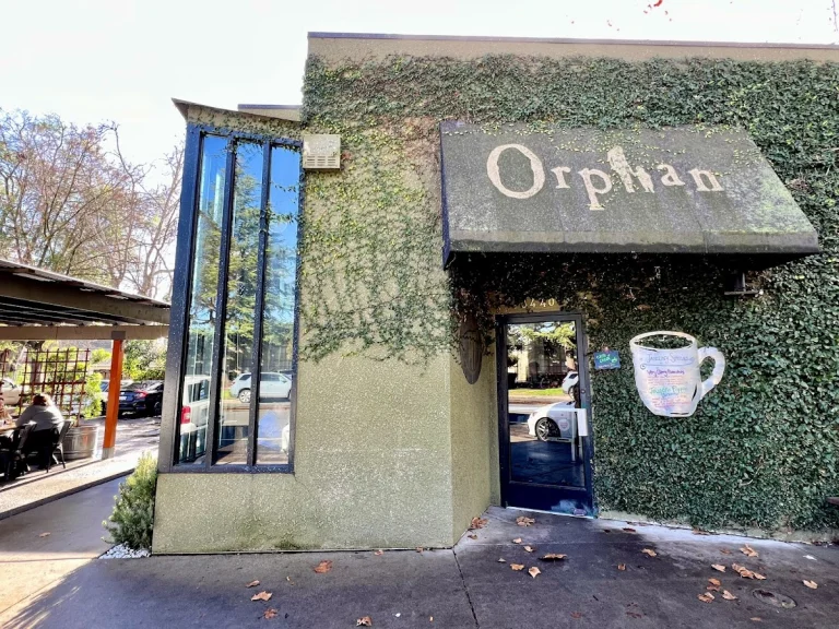 Orphan Breakfast House, a dog-friendly restaurant in Sacramento, California
