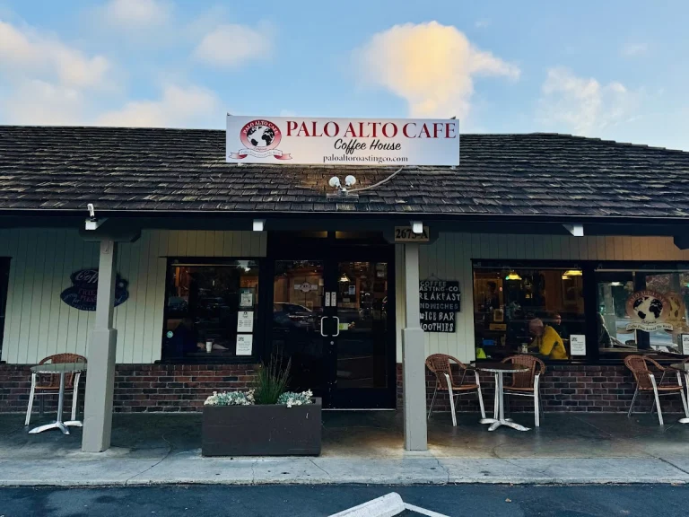 Palo Alto Cafe, a dog-friendly coffee shop in Palo Alto, California