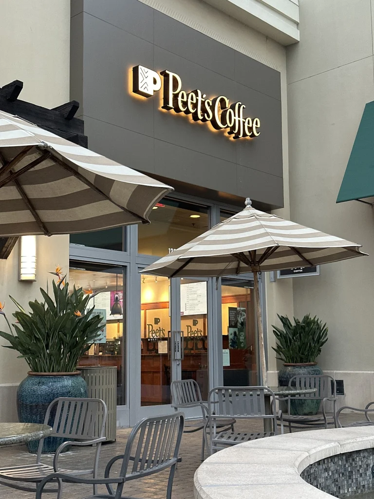 Peet's Coffee & Tea, a dog-friendly coffee shop in Seal Beach, California