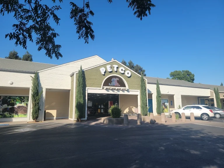 Petco - Davis, Davis