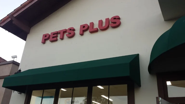 Pets Plus, a dog-friendly pet supply store in San Juan Capistrano, California