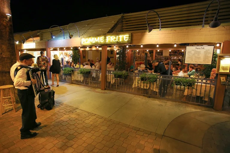Pomme Frite, a dog-friendly restaurant in Palm Springs, California