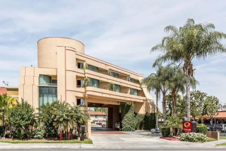 Quality Inn and Suites, Riverside