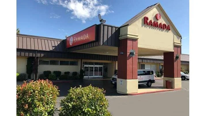Ramada West Sacramento Hotel, a dog-friendly hotel in West Sacramento, California