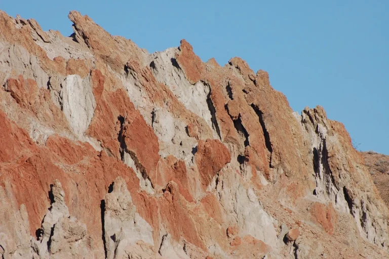 Red Rock Canyon State Park, a dog-friendly park in Cantil, California