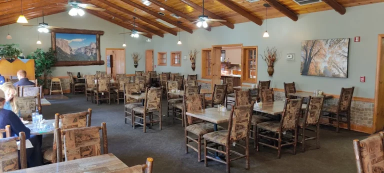 River Restaurant, El Portal
