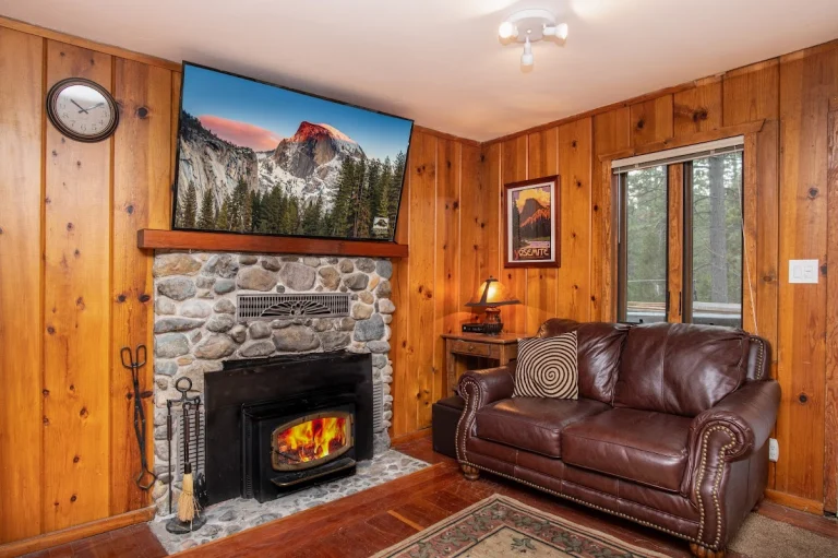 Riverview Vacation Rental — dog-friendly vacation rentals in Wawona