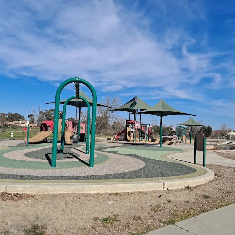 Robertson Park Meadow, Livermore