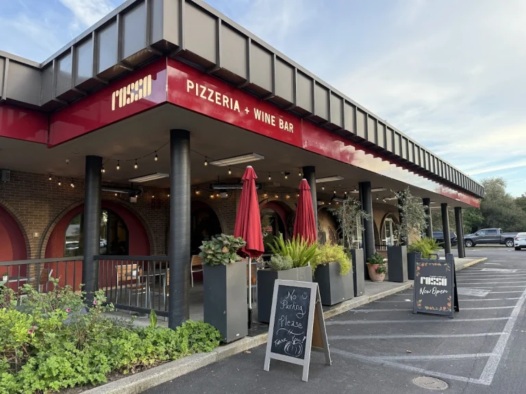 Rosso Pizzeria & Wine Bar