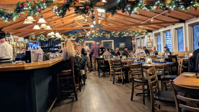 Sailor Jack's, a dog-friendly restaurant in Benicia, California