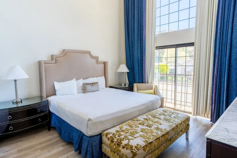 Sands Inn & Suites, a dog-friendly hotel in San Luis Obispo, California