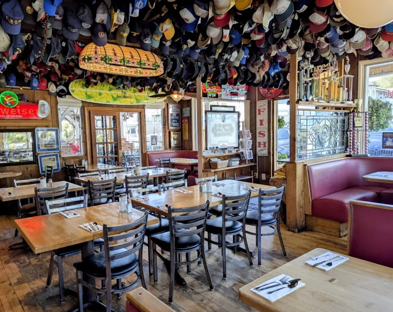 Sea Shanty Restaurant, a dog-friendly restaurant in Cayucos, California