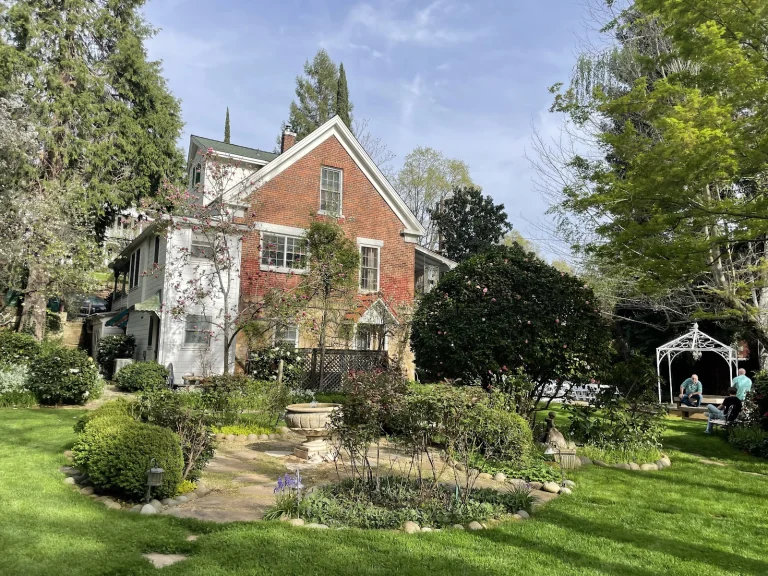 Seasons B&B