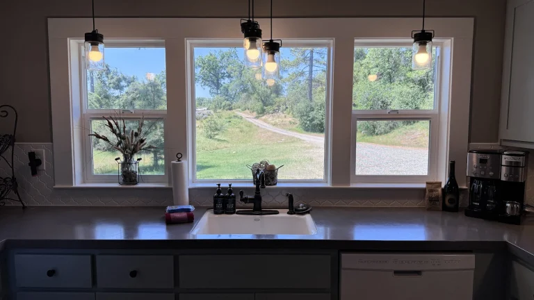 Shank’s Cabin in the Woods — dog-friendly cabins in Mariposa