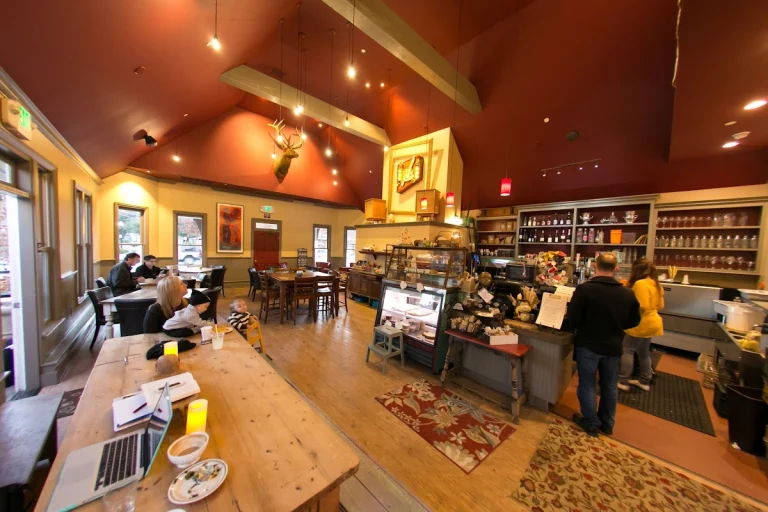 Sideboard Cafe, a dog-friendly restaurant in Danville, California