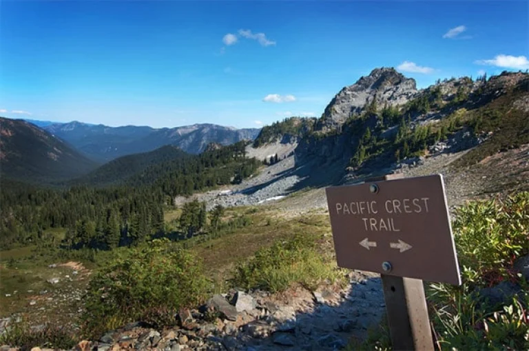 Image from Doggin’ it on the Pacific Crest Trail on DogTrekker