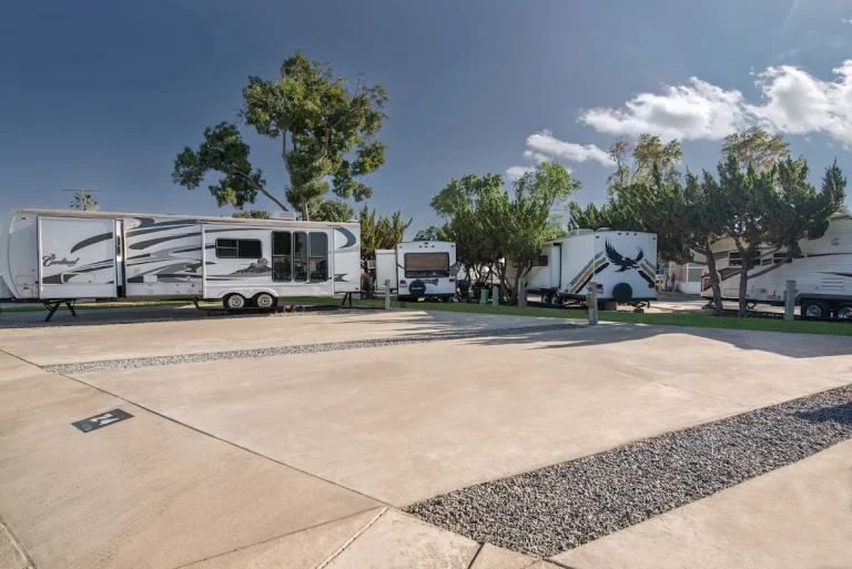 Sun and Fun RV Park, a dog-friendly campground in Tulare, California