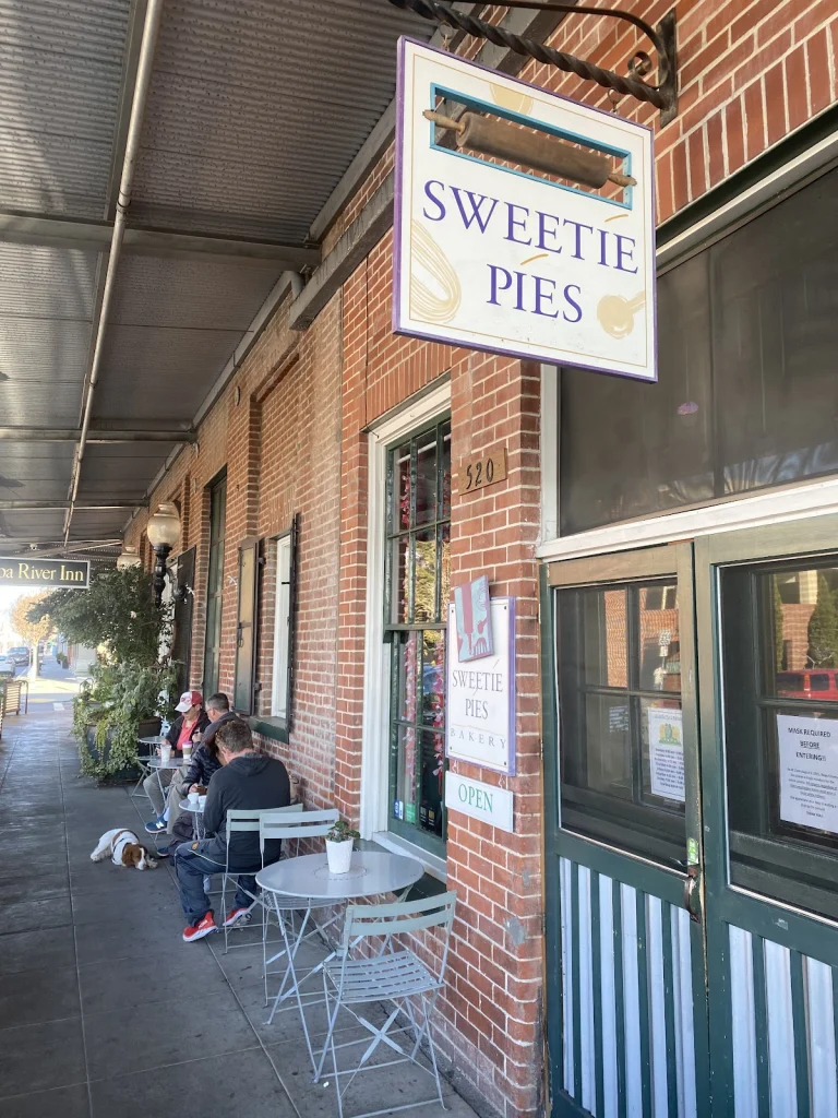 Sweetie Pies, a dog-friendly restaurant in Napa, California