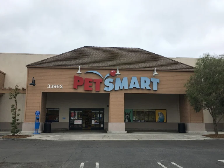 The Ark of San Juan, a dog-friendly animal rescue in San Juan Capistrano, California
