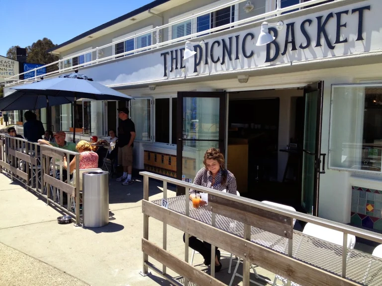 The Picnic Basket, a dog-friendly restaurant in Santa Cruz, California