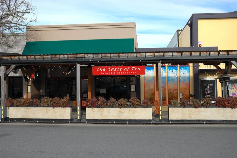 The Taste of Tea, a dog-friendly restaurant in Healdsburg, California