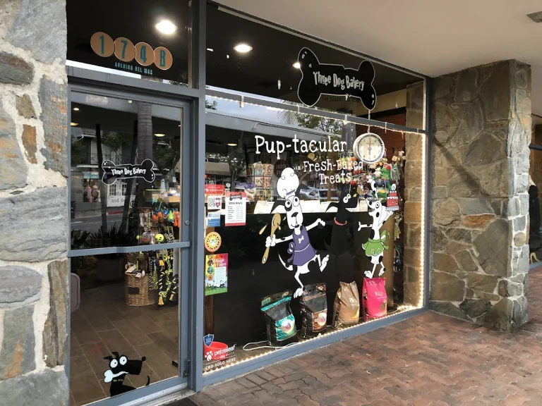 Three Dog Bakery, San Clemente
