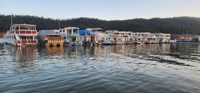Trinity Lake Resorts & Marinas