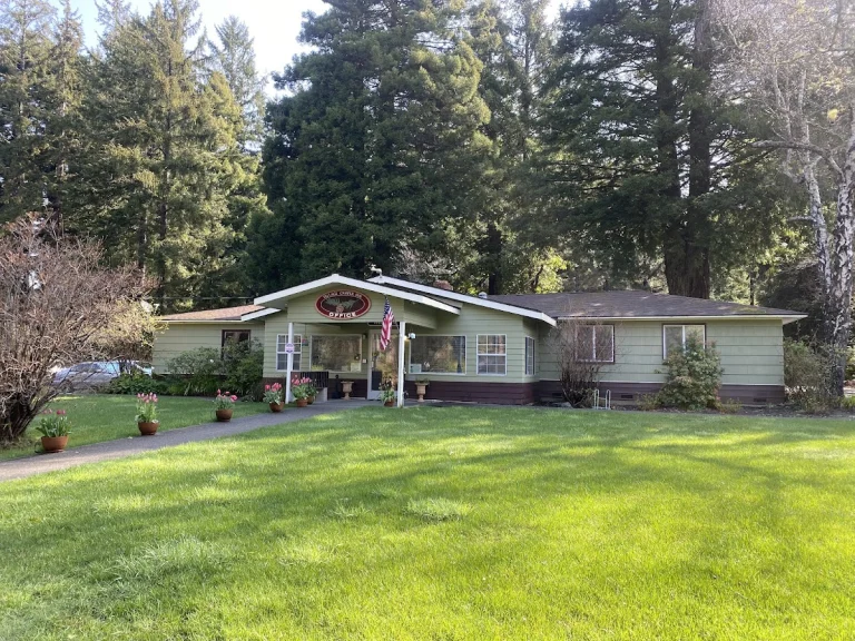 Village Camper Inn, a dog-friendly attraction in Crescent City, California