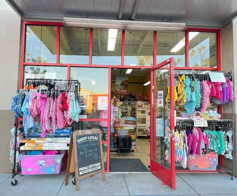Waggin Tails Pet Supplies, a dog-friendly pet supply store in Union City, California