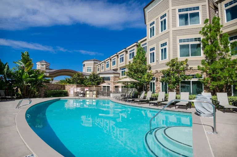 West Inn & Suites, Carlsbad