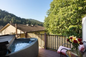 West Sonoma Inn & Spa