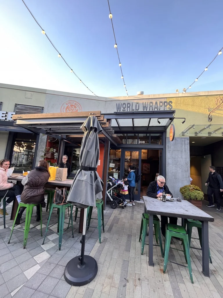 World Wrapps, a dog-friendly restaurant in Corte Madera, California