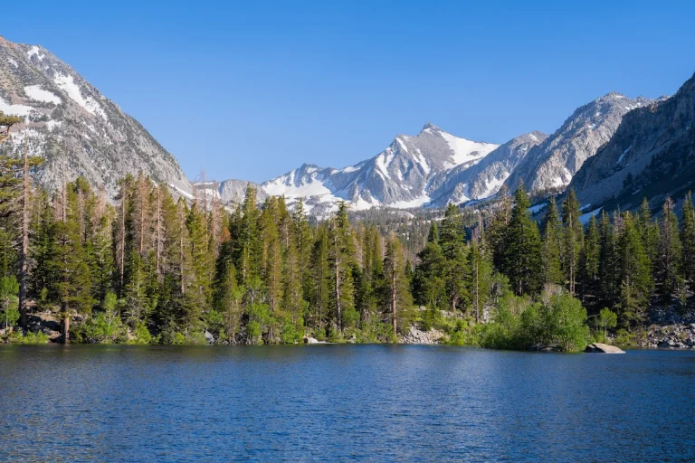 Sherwin Lakes